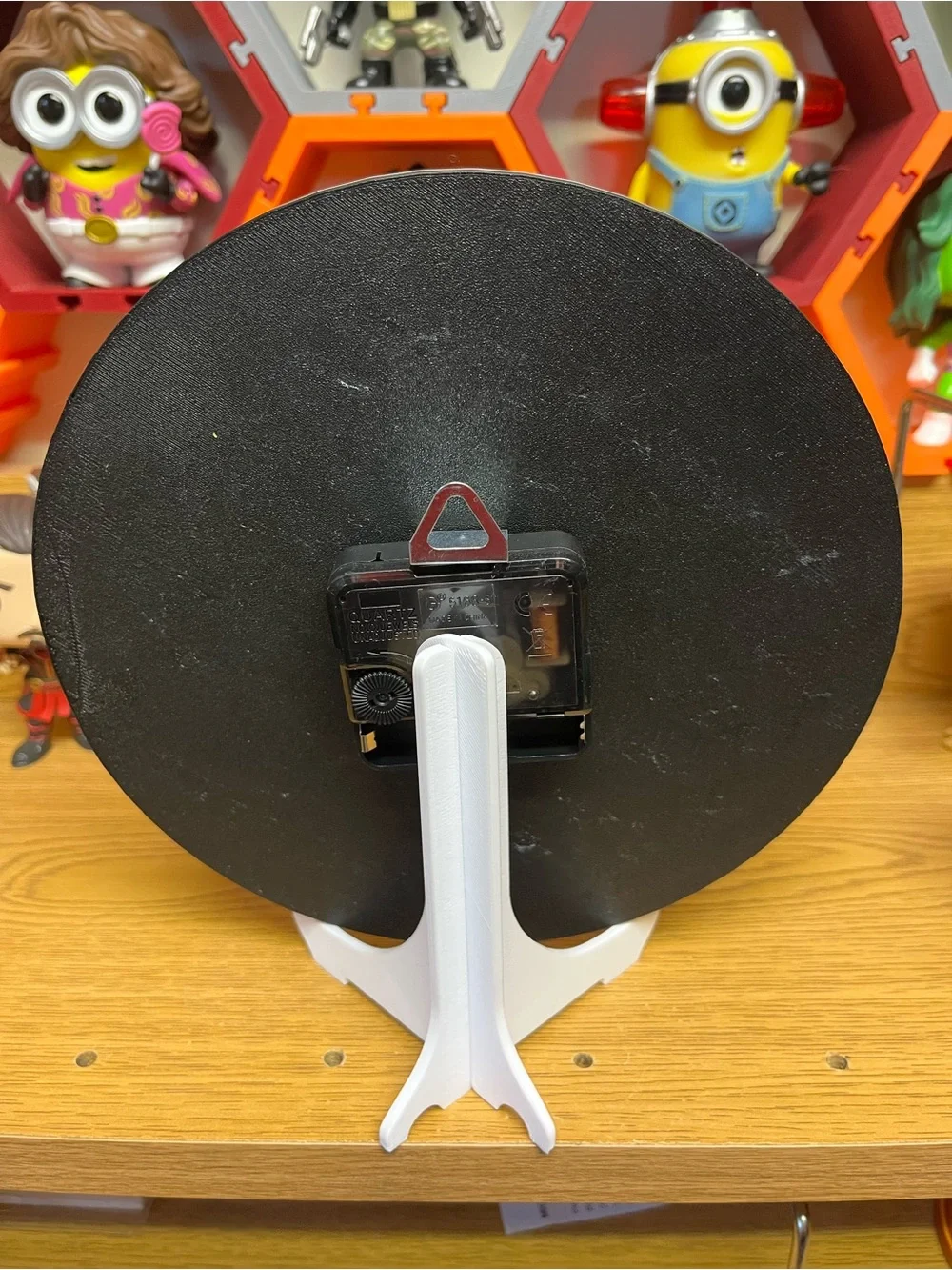 Glow-In-The-Dark Oogie Clock - Green